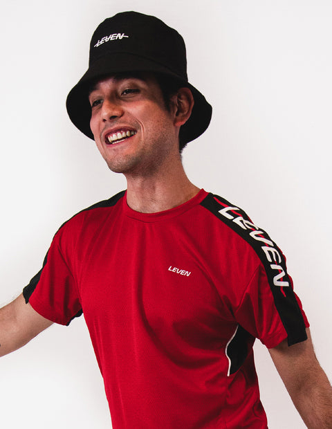 Playera Leven Asteroid Runner Roja