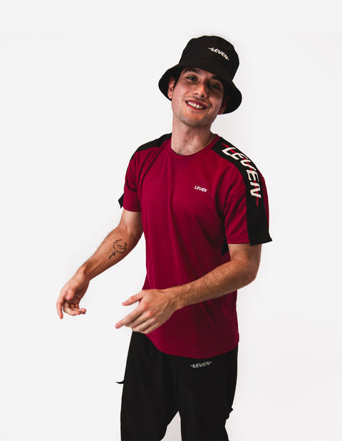 Playera Leven Asteroid Runner Guinda